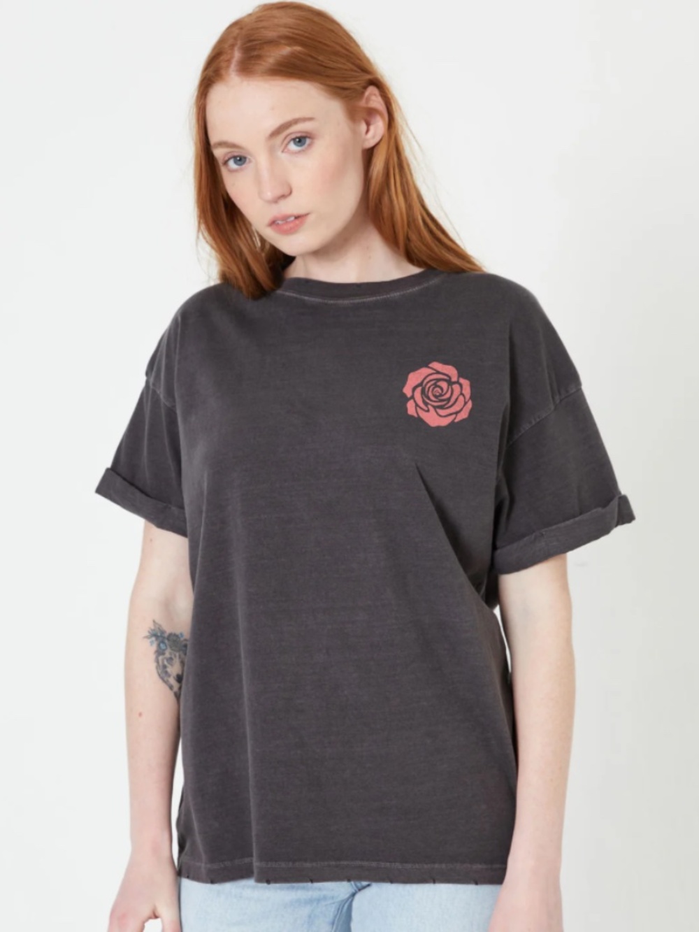 Rose Embroidered Black Boyfriend SS